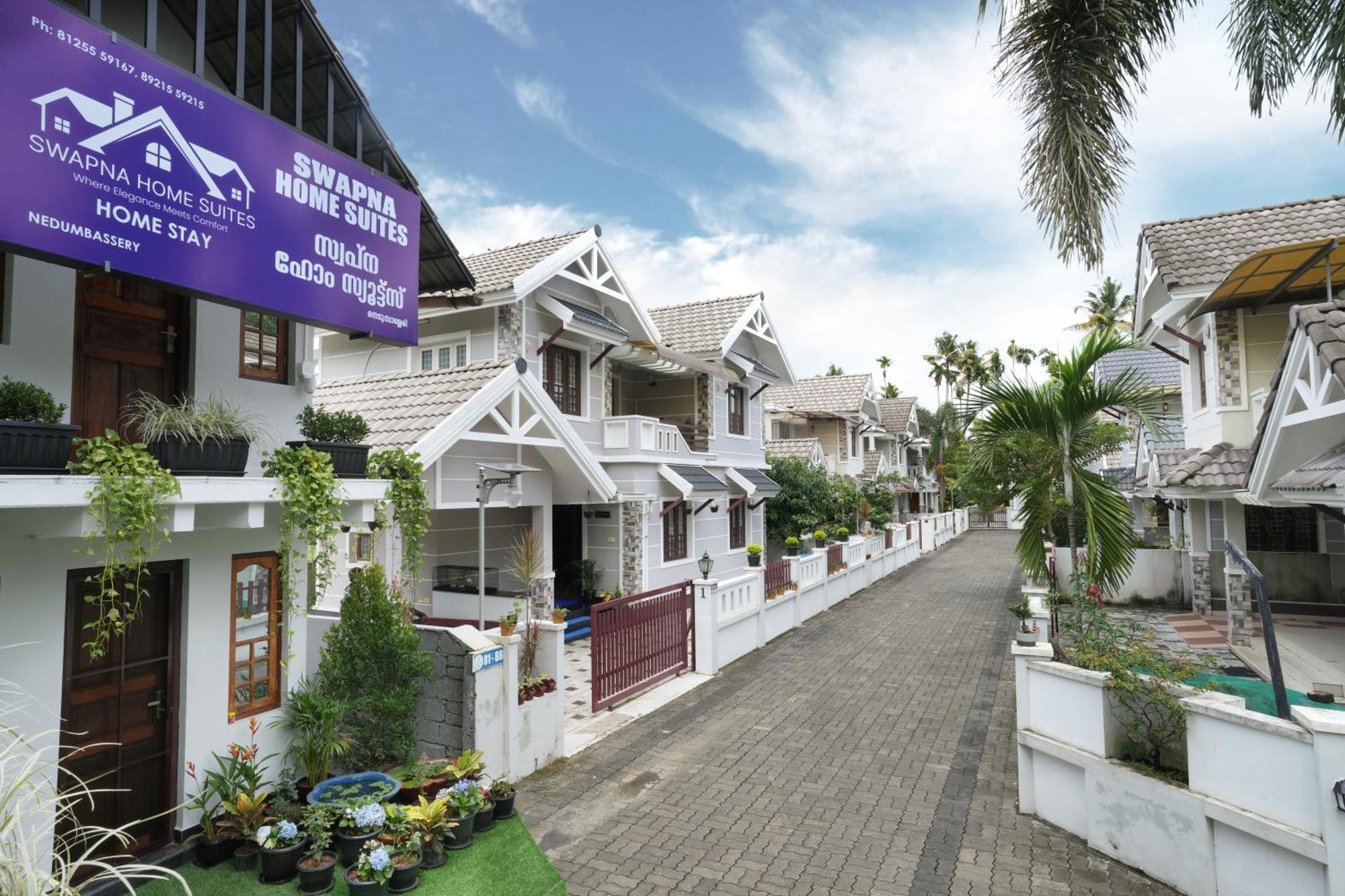 Swapna Home Suites Nedumbassery Extérieur photo