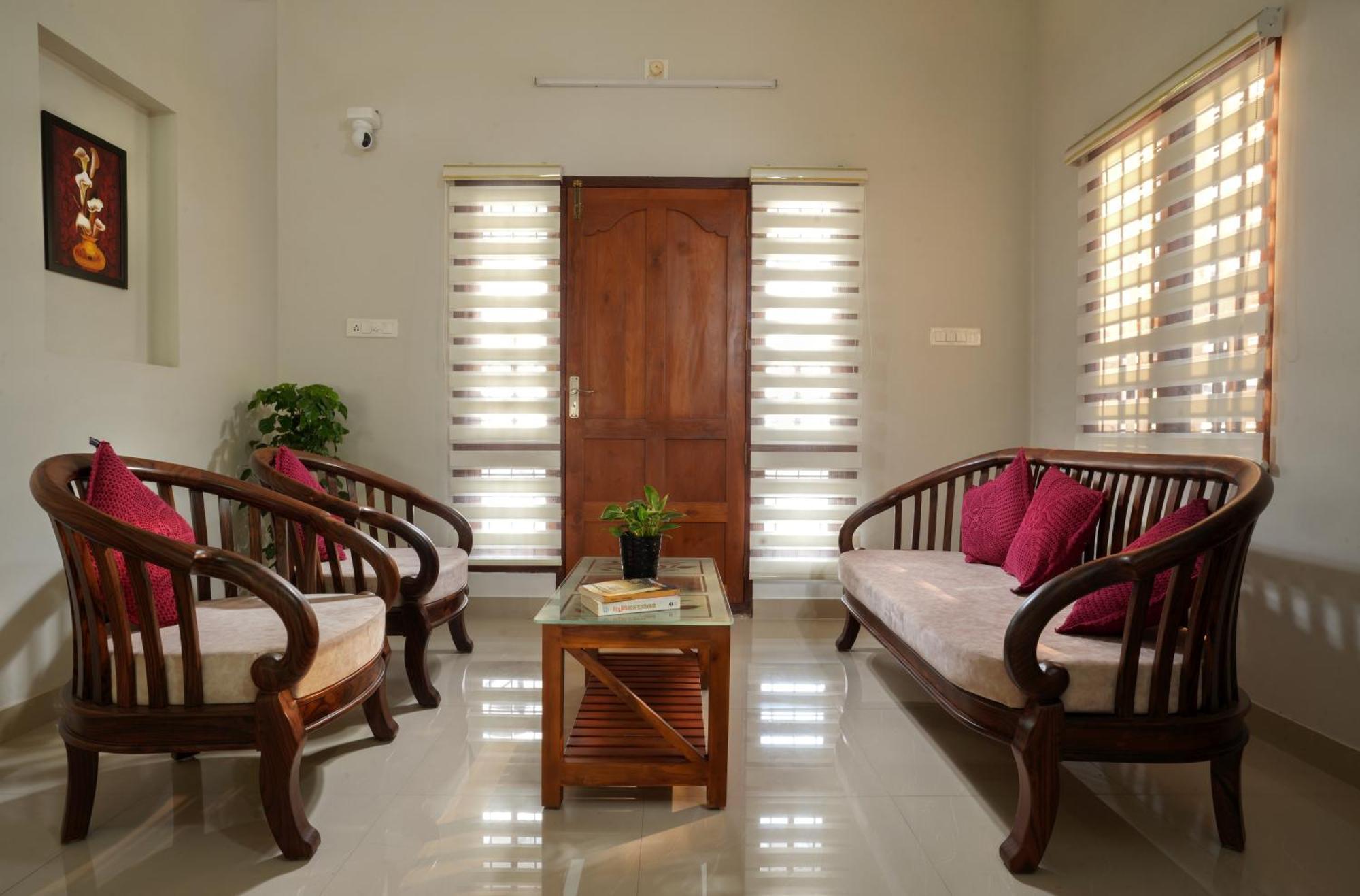 Swapna Home Suites Nedumbassery Extérieur photo
