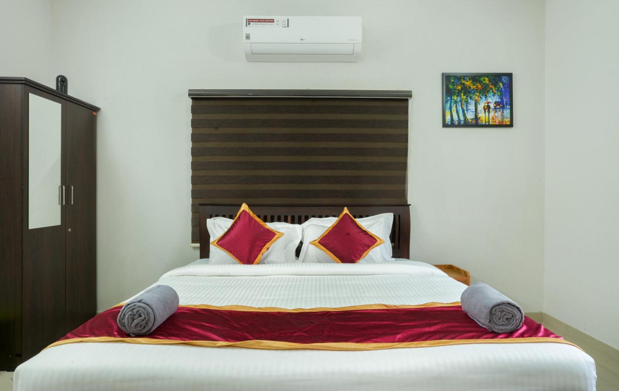 Swapna Home Suites Nedumbassery Extérieur photo