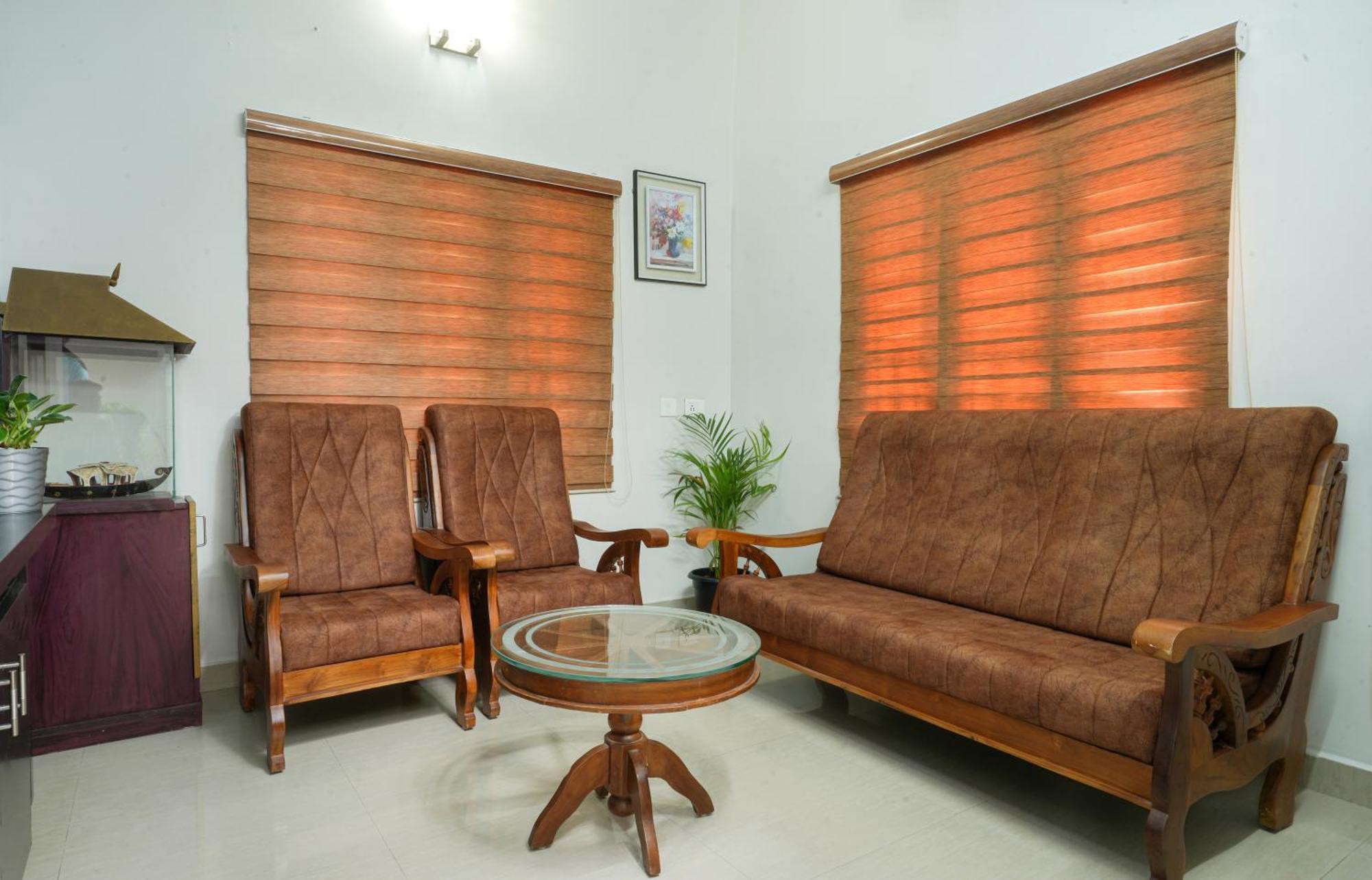 Swapna Home Suites Nedumbassery Extérieur photo